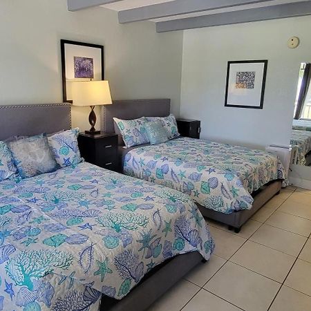 Manatee, Studio202, Beach Steps Away! Pool+Wifi Ruskin Exterior foto